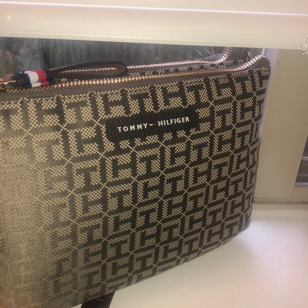 Tommy Hilfiger Bag